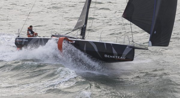 Beneteau vela: Figaro 3