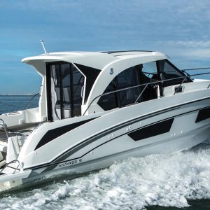 barche Beneteau motore fuoribordo: Antares 9