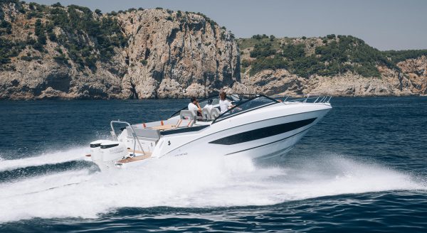 barche Beneteau motore fuoribordo: Flyer 10