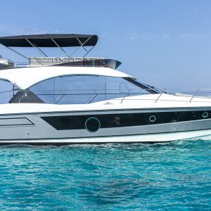 Beneteau motore: Monte Carlo 52