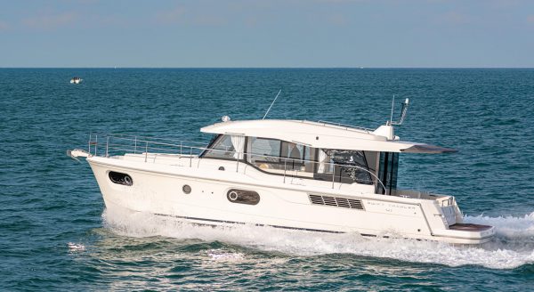 Beneteau motore: Swift Trawler 41 Sedan
