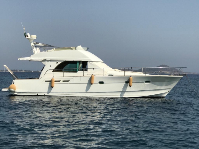 Barche a motore in vendita in Sardegna: Antares 13.80 Barche a motore in vendita in Sardegna: Antares 13.80