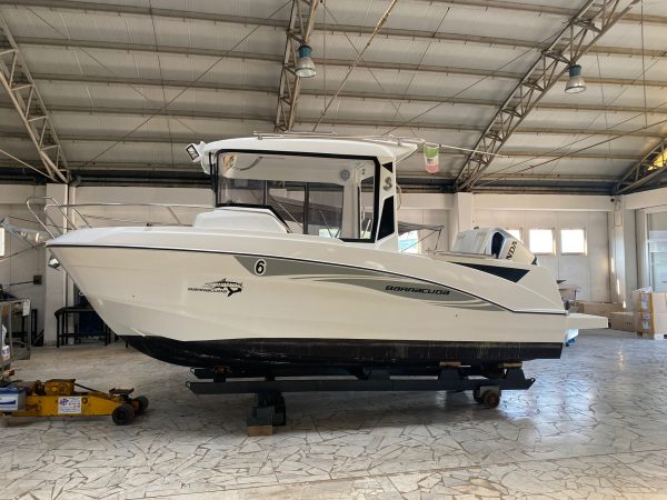 Barca a motore 6 metri usata: Beneteau Barracuda 6 usato